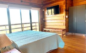 Alma Serrana - Suites De Montana!